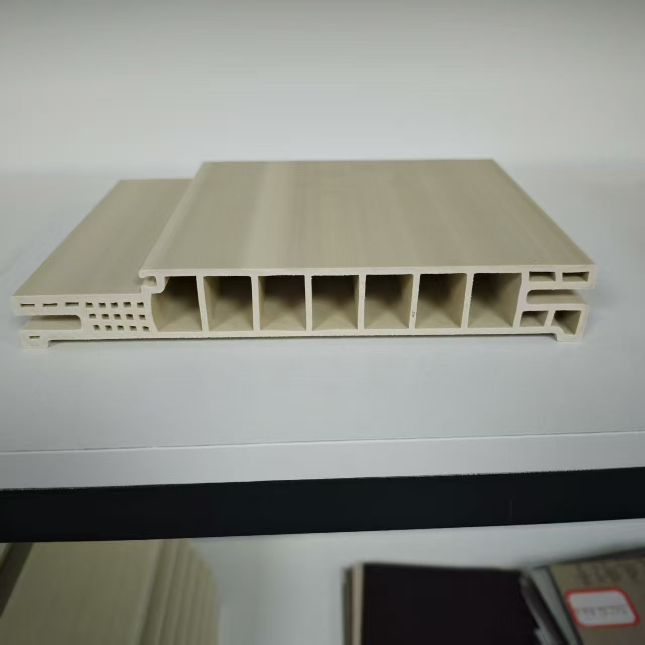 100/140/180/220 mm WPC-Türrahmen vom Typ A für 40 mm/45 mm-Paneele